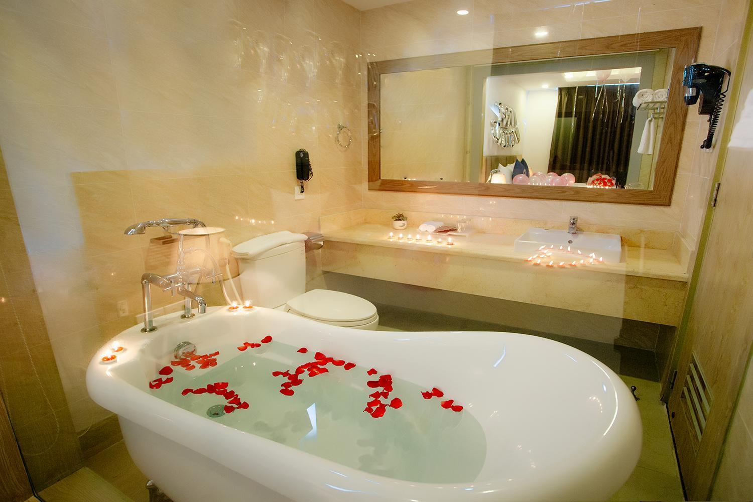 Lavencos Hotel Đà Nẵng Extérieur photo